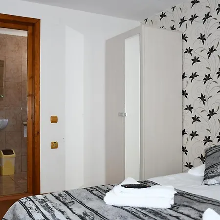 Simona Guest house 3*